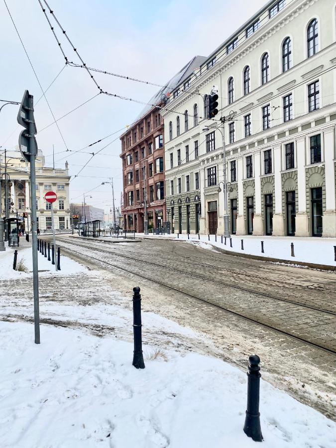 Apartament Good Morning Wroclaw 1 Pietro - Klima - 100M Rynek - Netflix - Parking W Cenie Экстерьер фото