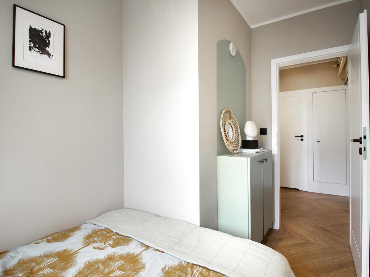 Apartament Good Morning Wroclaw 1 Pietro - Klima - 100M Rynek - Netflix - Parking W Cenie Экстерьер фото